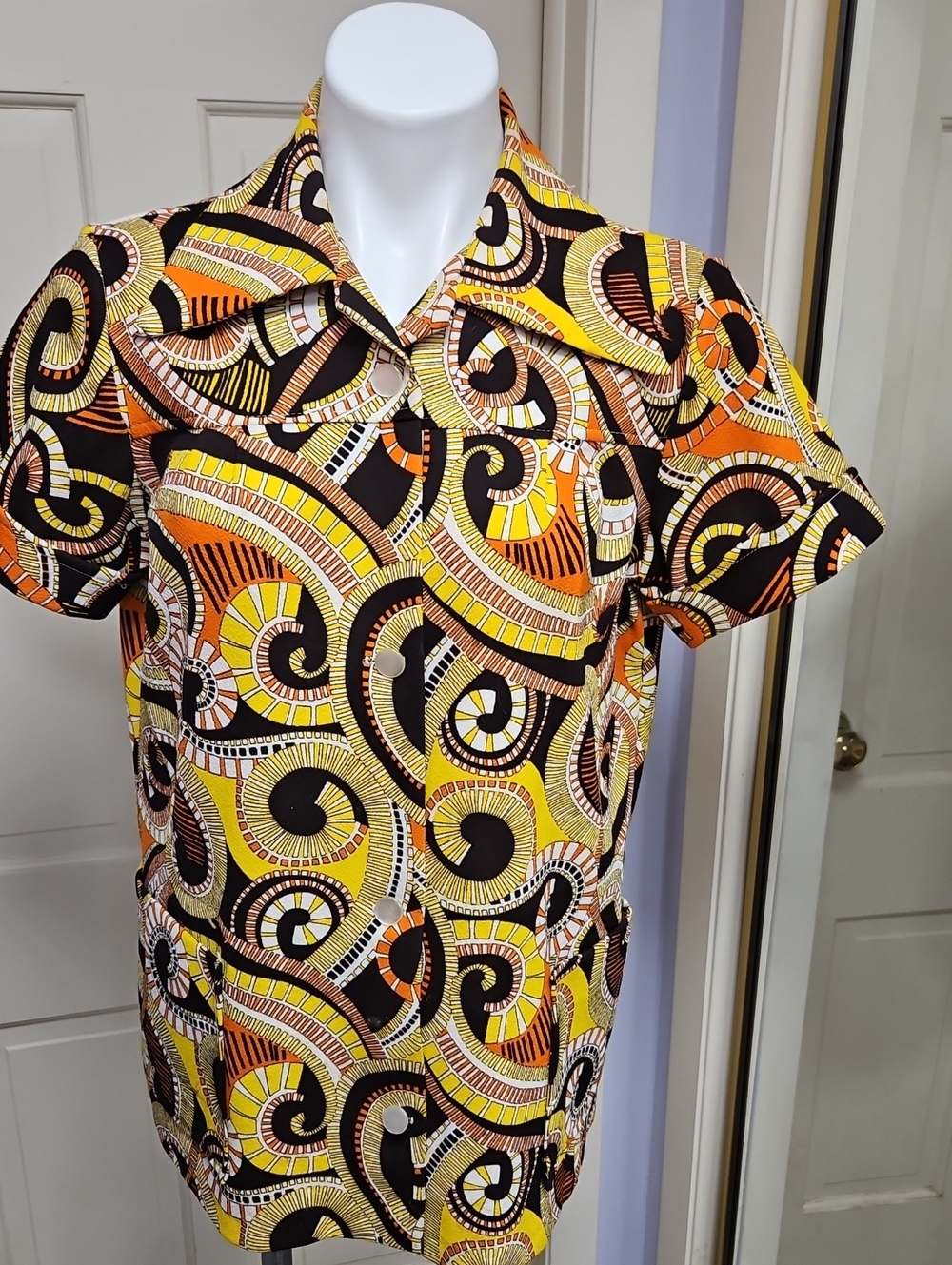 70s Opt Art Vintage Geo Yellow & Orange Pockets Blouse